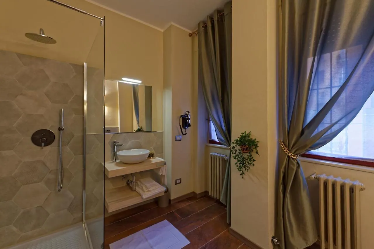 ** Affittacamere Hotel Red Ribbon Milano Italia