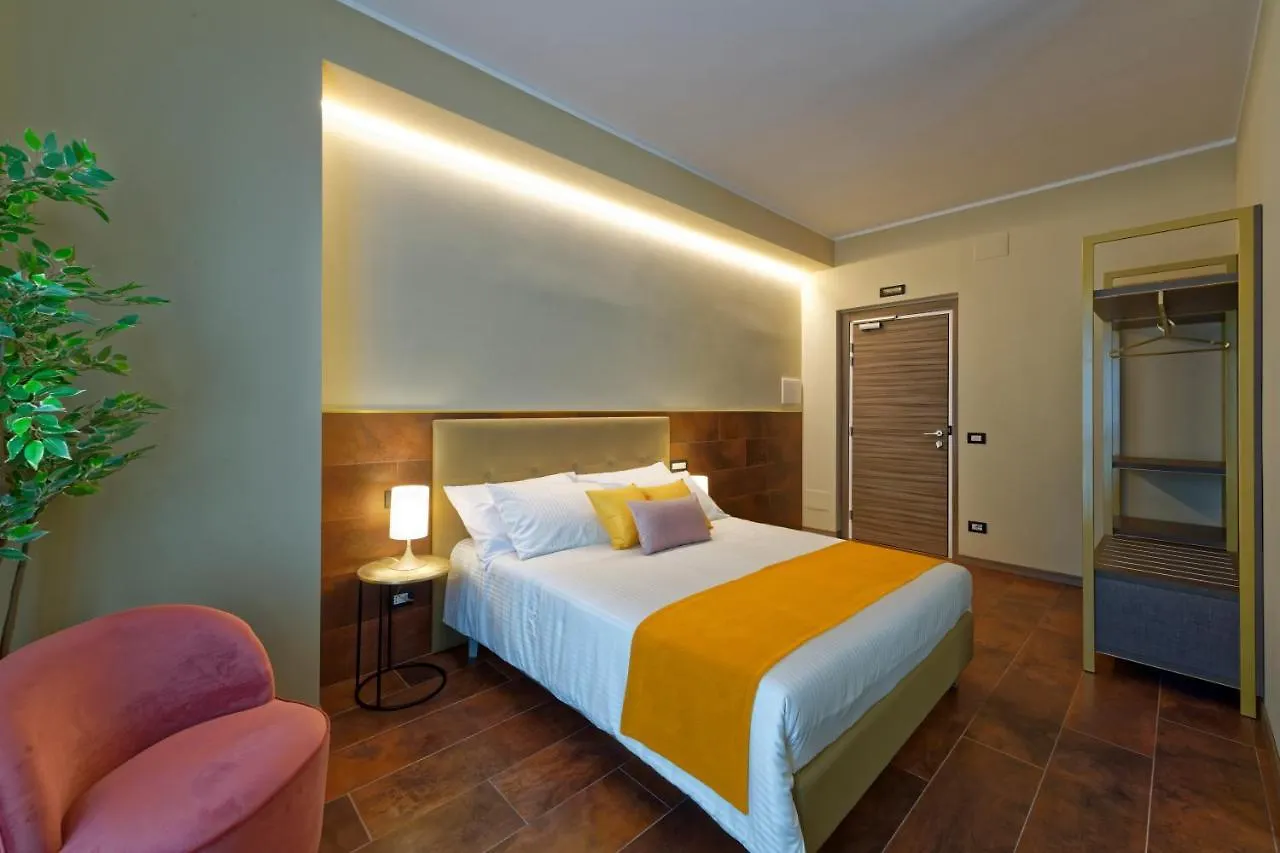Red Ribbon Otel Milano İtalya