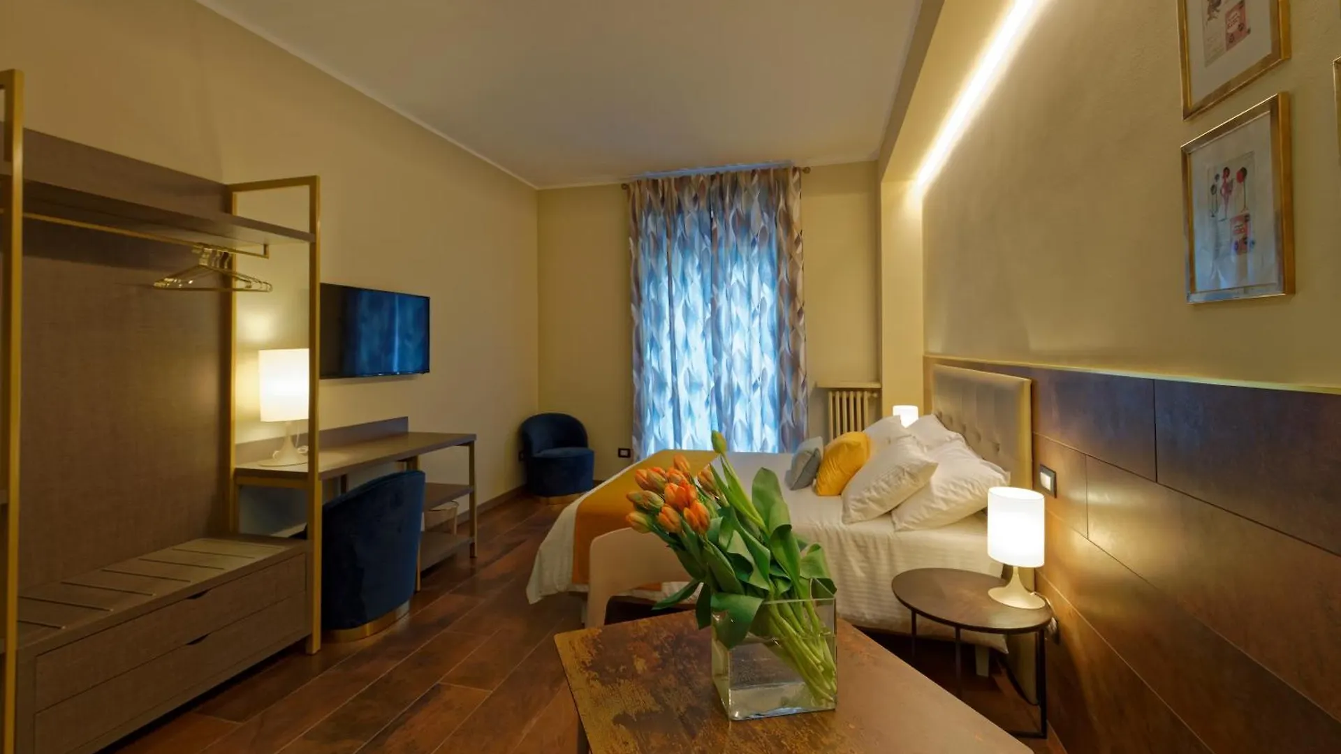 Red Ribbon Hotel Milan Guest house